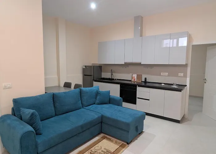 Center Luli's דירה טיראנה