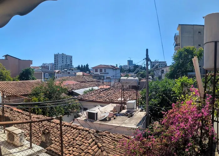 Center Luli's דירה טיראנה